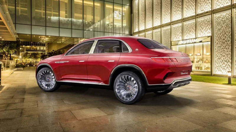 Illustration for article titled TheĀ Vision Mercedes-Maybach Ultimate Luxury SUV Is Way Too Gargantuan To Be OK